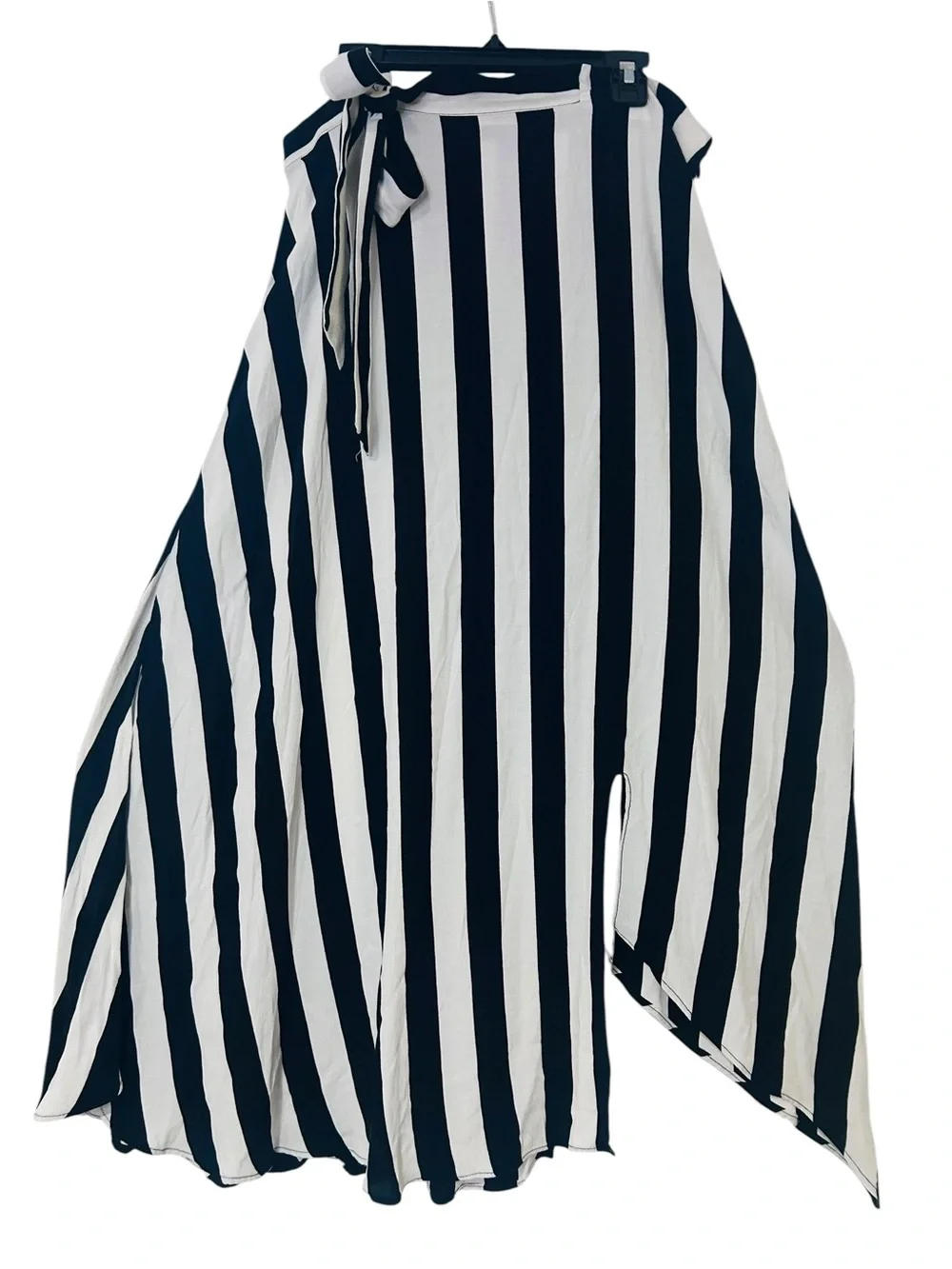 MNG Mango French style Striped Midi Skirt Black White old money timeless